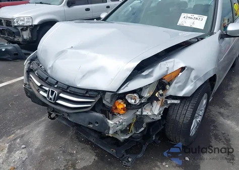 2012 Honda Accord 2.4 Lx-P z USA, uszkodzony, nr VIN 1HGCP2F48CA114794